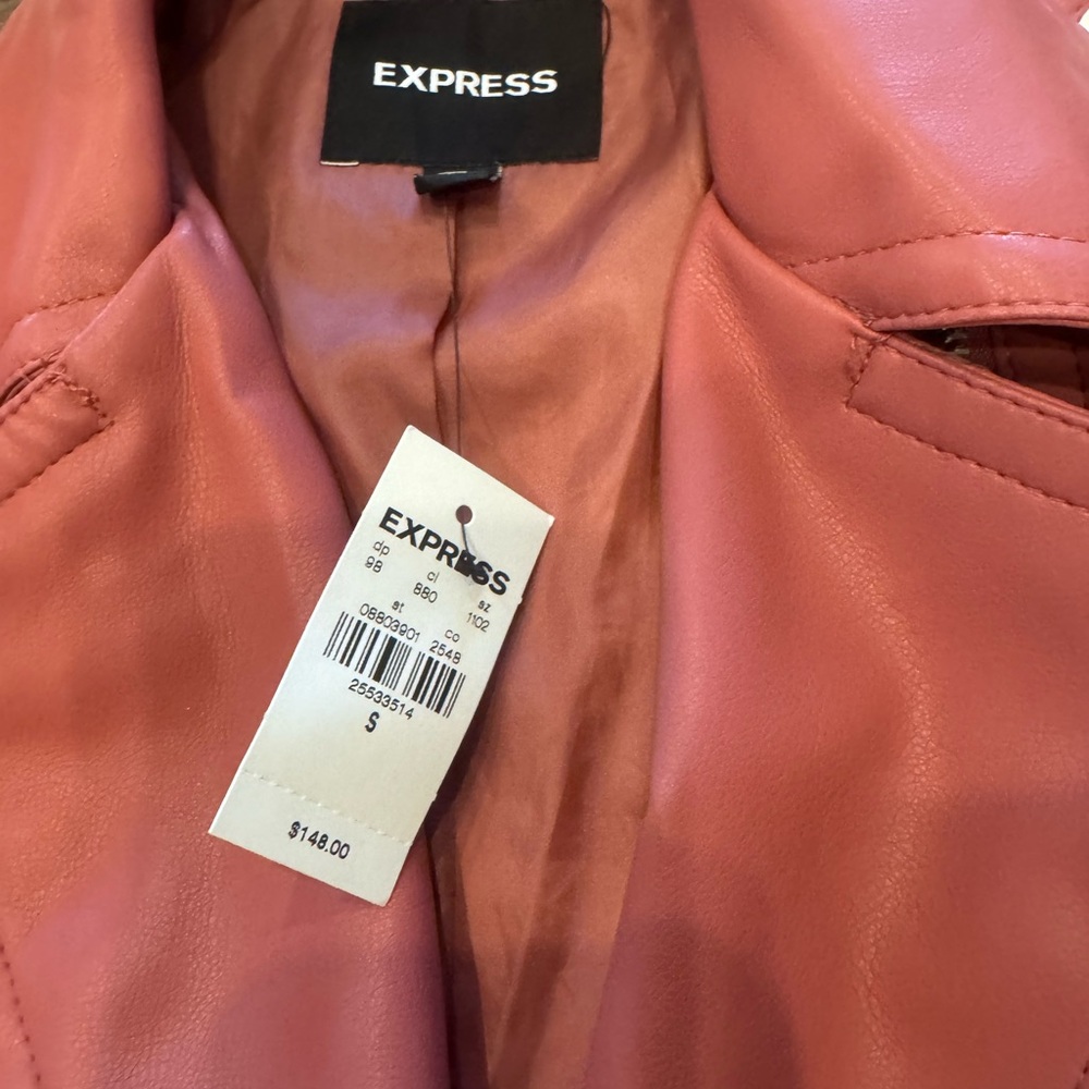 Express Women's Coral Faux Leather Moto Jacket NWOT - Picture 4 of 5